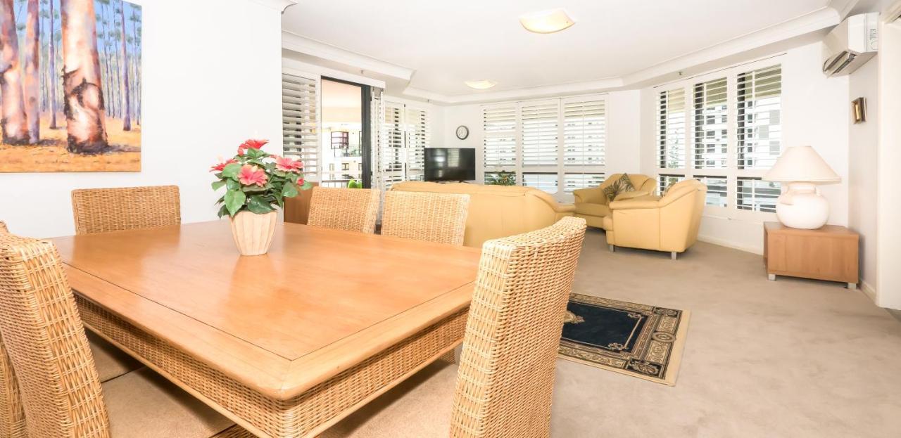 Victoria Square Apartments Χρυσή Ακτή Εξωτερικό φωτογραφία